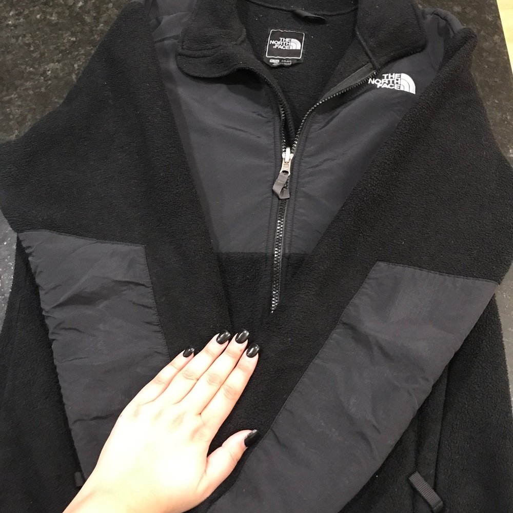 XL Girls Black North Face Coat
